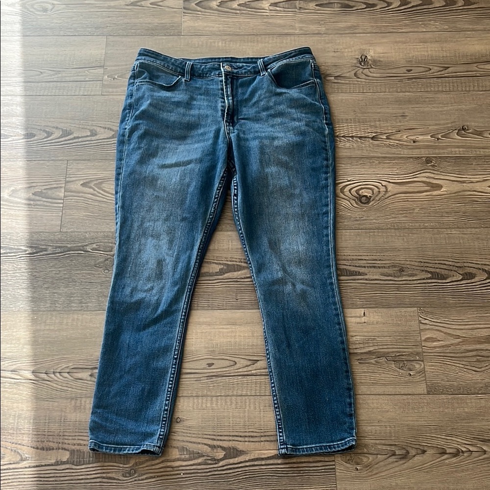 Skinny jeans